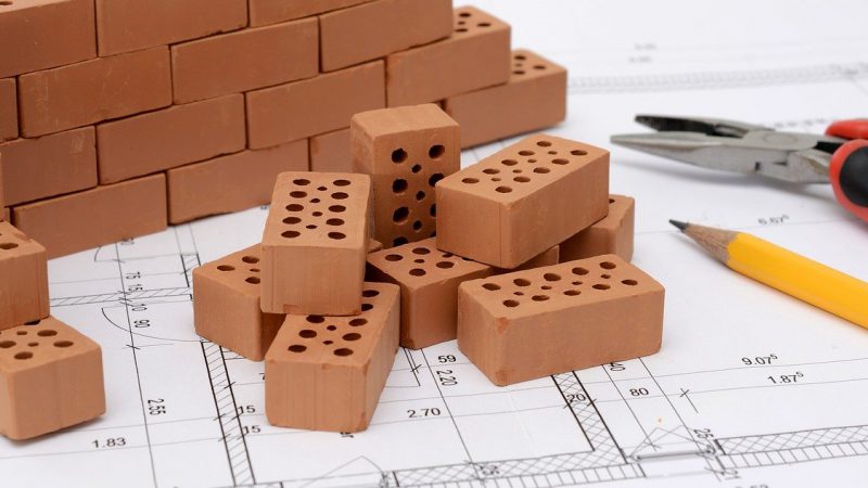 narzędzia budowlane