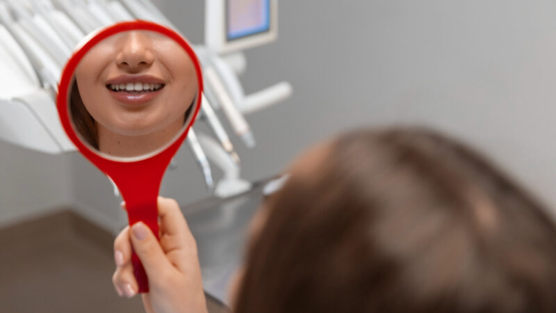 rodzaje protez zębowych górnych