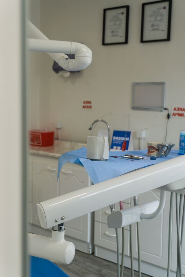 Jakie są najczęstsze błędy w higienie, które prowadzą do ubytków zębowych?