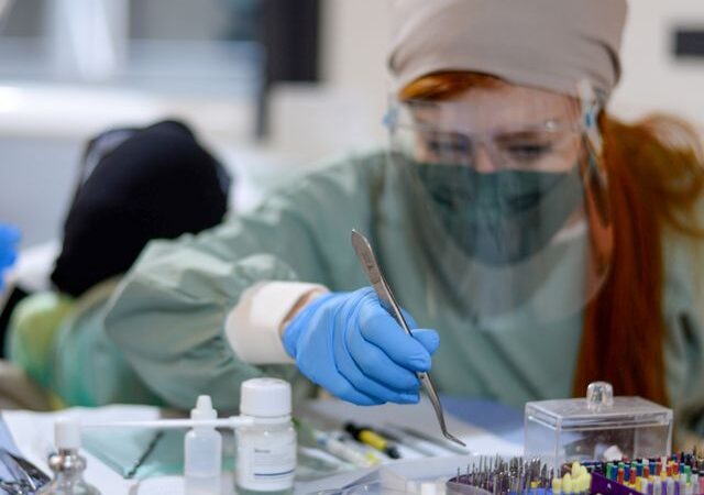 Jak przygotować się do założenia aparatu ortodontycznego?